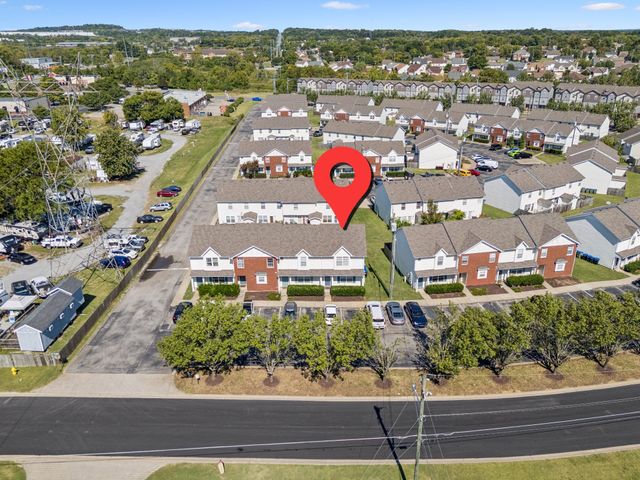 5007 73rd Ave, La Vergne, TN 37086