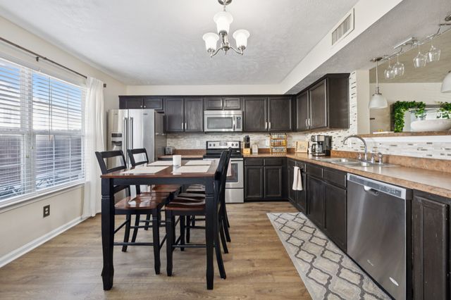 5007 73rd Ave, La Vergne, TN 37086