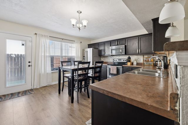 5007 73rd Ave, La Vergne, TN 37086