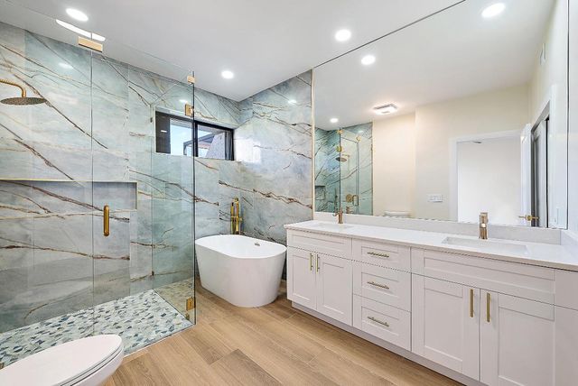 37 Edinburgh Drive, Palm Beach Gardens, FL 33418