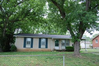 220 Cherry Dr, Franklin, TN 37064