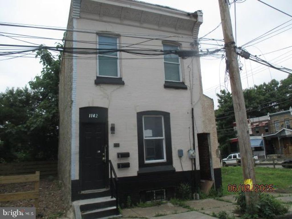 1142 W NEVADA ST, Philadelphia, PA 19133