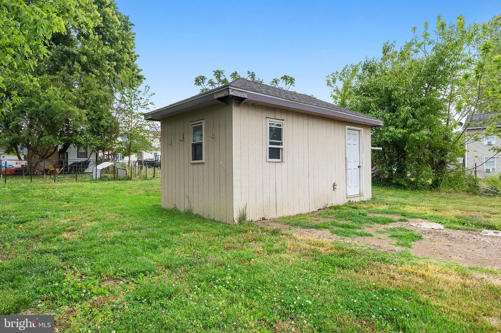 Image 24 of property listing at 223 NEW ST, Church Hill, MD 21623