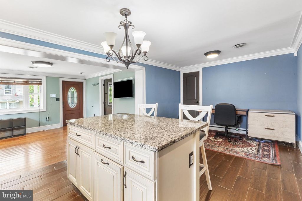 Image 8 of property listing at 223 NEW ST, Church Hill, MD 21623