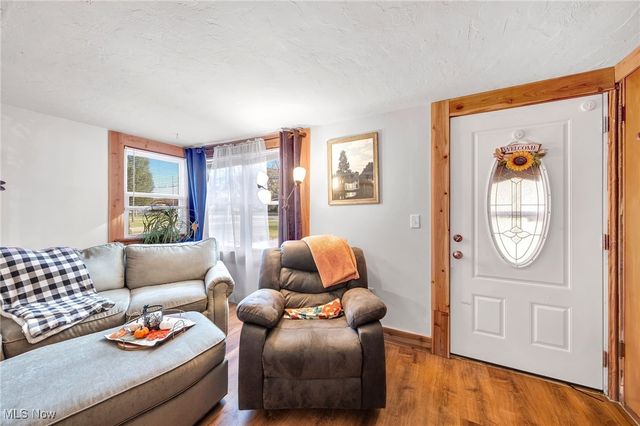 620 Hilliard Road, Elyria, OH 44035