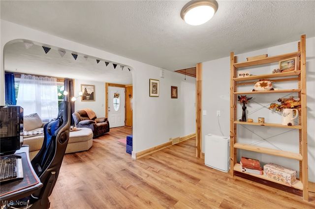 620 Hilliard Road, Elyria, OH 44035