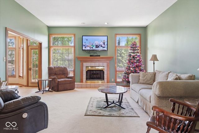 2806 Theobald Street, Shelbyville, IN 46176