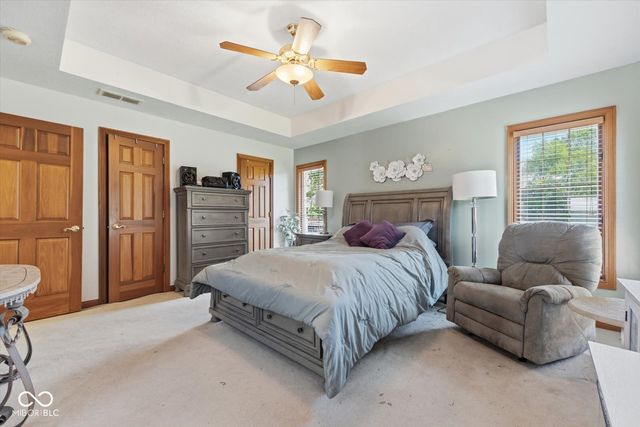 2806 Theobald Street, Shelbyville, IN 46176