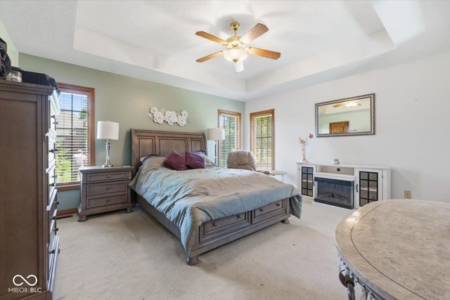 2806 Theobald Street, Shelbyville, IN 46176