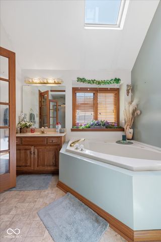 2806 Theobald Street, Shelbyville, IN 46176