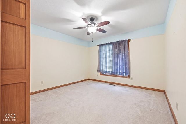2806 Theobald Street, Shelbyville, IN 46176