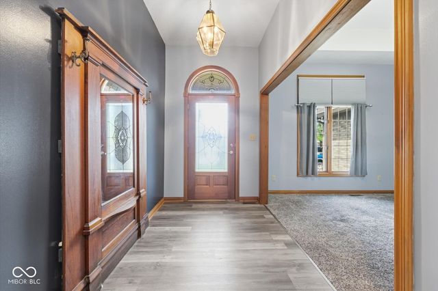 2806 Theobald Street, Shelbyville, IN 46176