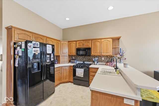 2806 Theobald Street, Shelbyville, IN 46176