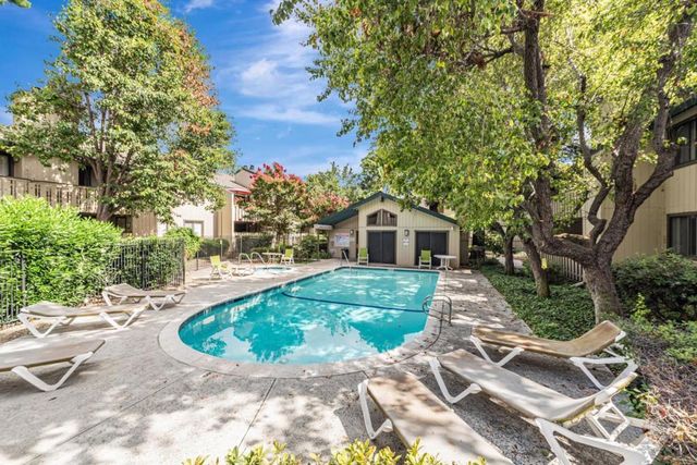 1427 Alma Loop, San Jose, CA 95125