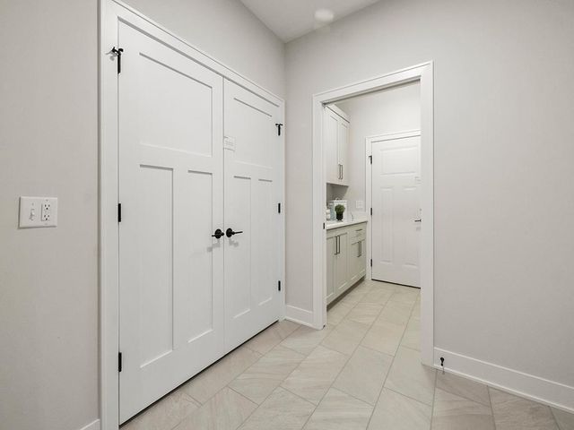 9975 Kari Way, Elko New Market, MN 55020