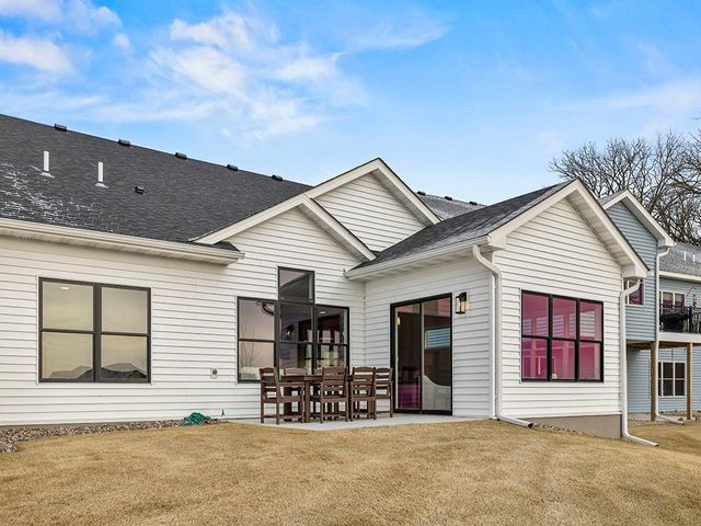 9975 Kari Way, Elko New Market, MN 55020