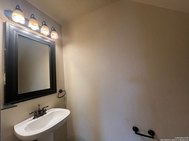 12530 Kava Knoll, San Antonio, TX 78253