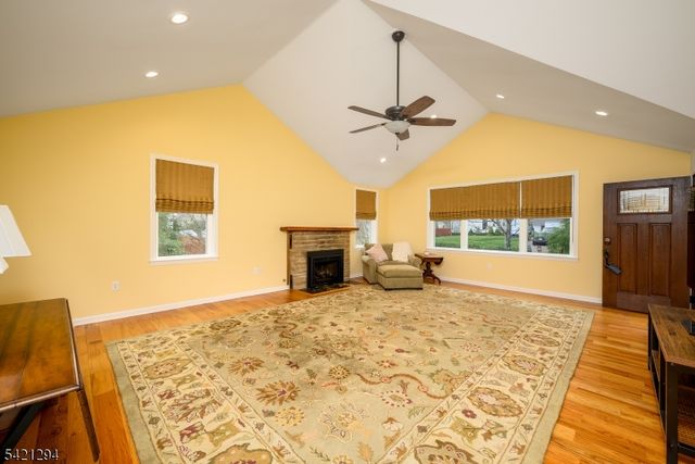 65 Wilson Rd, Franklin Twp., NJ 08873