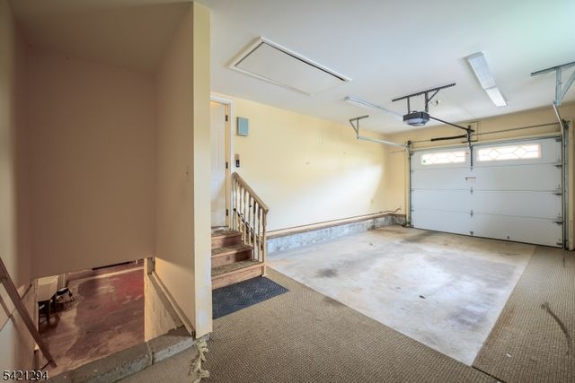65 Wilson Rd, Franklin Twp., NJ 08873