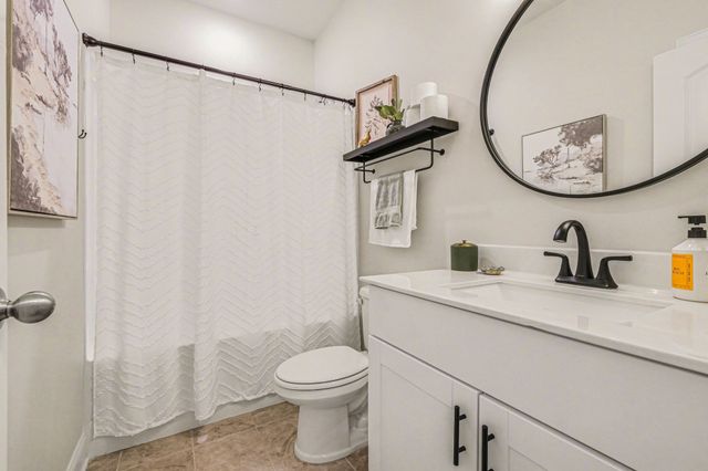 1096 Holland Ridge Way, Lebanon, TN 37090