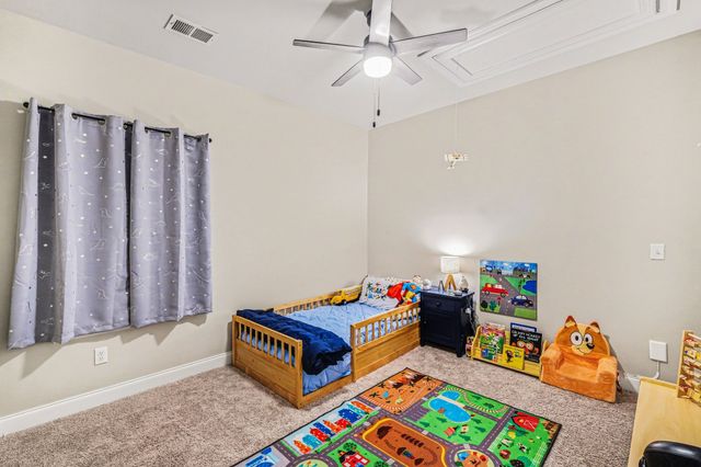 1096 Holland Ridge Way, Lebanon, TN 37090