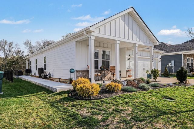 1096 Holland Ridge Way, Lebanon, TN 37090