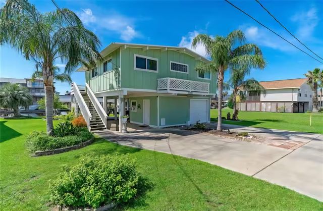 22201 Matagorda Drive, Galveston, TX 77554