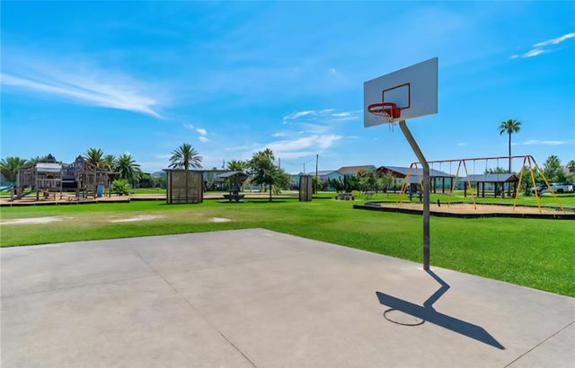 22201 Matagorda Drive, Galveston, TX 77554