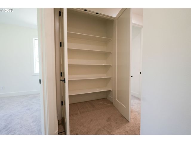 10044 Sw 72ND Ave, Tigard, OR 97223