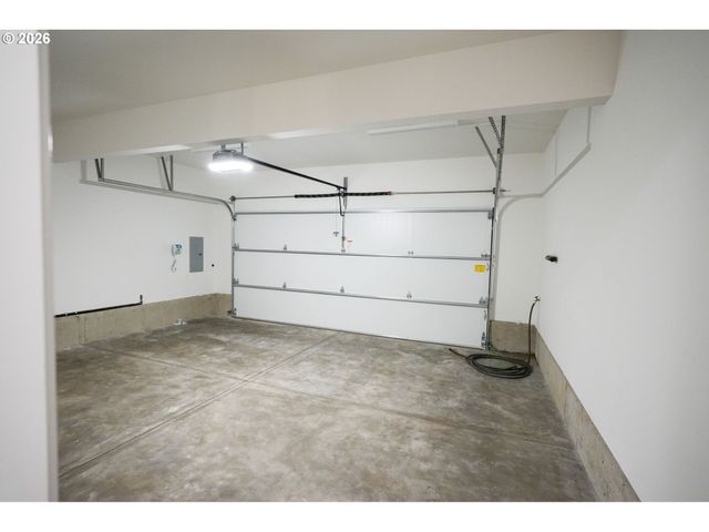 10044 Sw 72ND Ave, Tigard, OR 97223