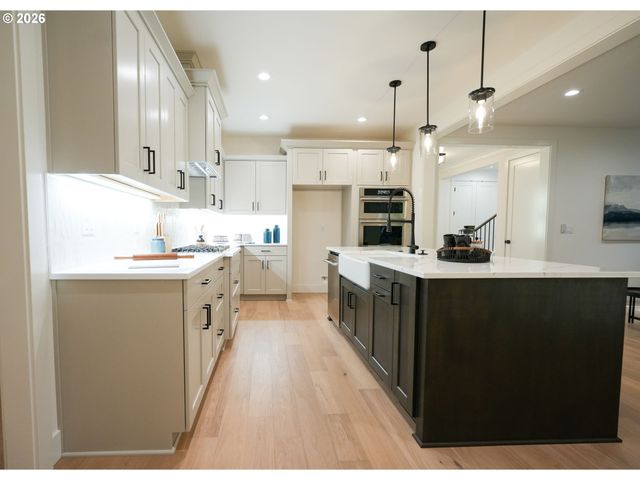 10044 Sw 72ND Ave, Tigard, OR 97223