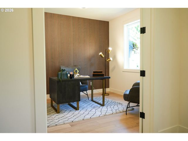 10044 Sw 72ND Ave, Tigard, OR 97223