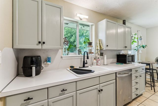 709 W Hughbert Street, Norman, OK 73069