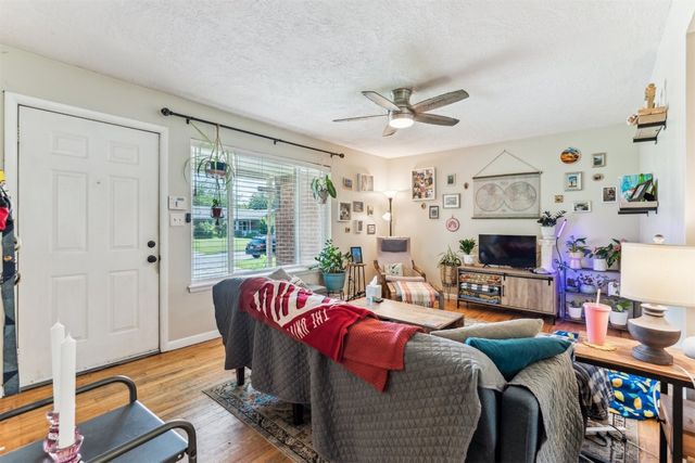 709 W Hughbert Street, Norman, OK 73069