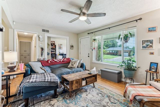 709 W Hughbert Street, Norman, OK 73069