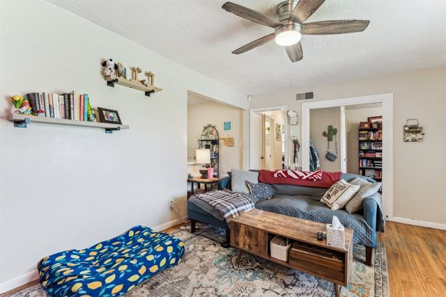 709 W Hughbert Street, Norman, OK 73069