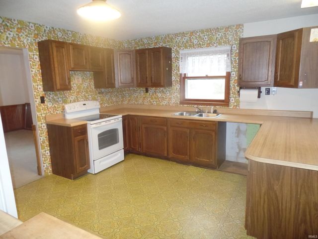 15312 W 50 N Road, Linton, IN 47441