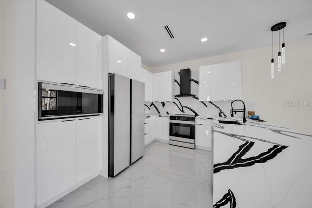 53 XELDA AVENUE S, Lehigh Acres, FL 33976