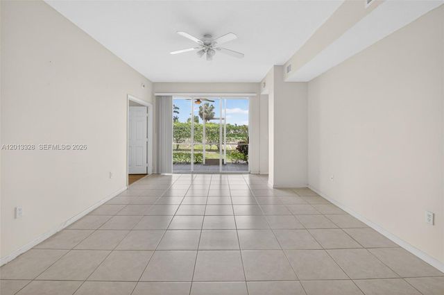 12474 Crystal Pointe Dr 101, Boynton Beach, FL 33437