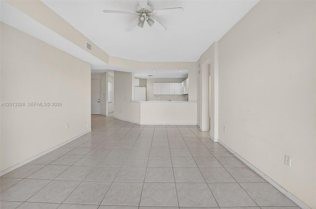 12474 Crystal Pointe Dr 101, Boynton Beach, FL 33437