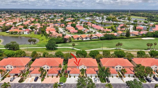12474 Crystal Pointe Dr 101, Boynton Beach, FL 33437