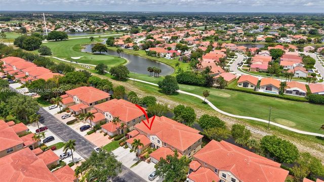 12474 Crystal Pointe Dr 101, Boynton Beach, FL 33437