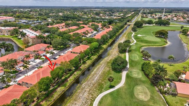 12474 Crystal Pointe Dr 101, Boynton Beach, FL 33437