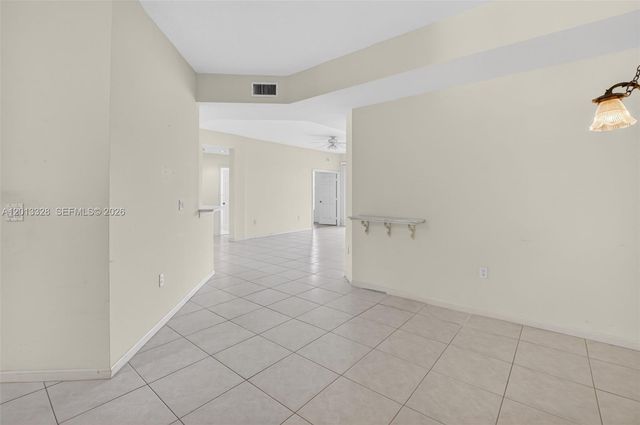 12474 Crystal Pointe Dr 101, Boynton Beach, FL 33437