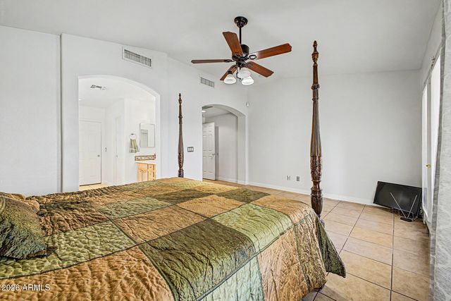 8387 W LUKE Avenue, Glendale, AZ 85305