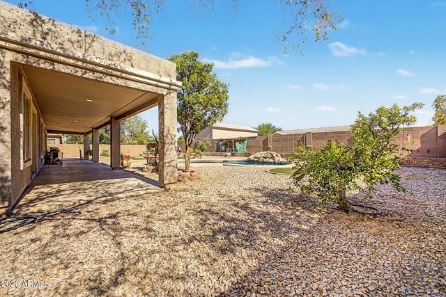 8387 W LUKE Avenue, Glendale, AZ 85305