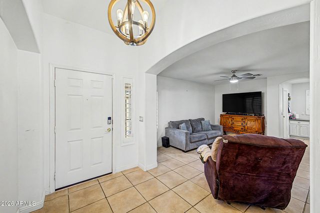 8387 W LUKE Avenue, Glendale, AZ 85305