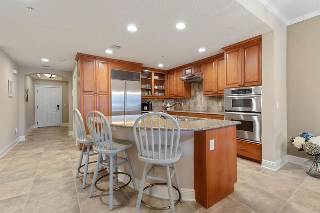146 Palm Coast Resort Blvd 203, Palm Coast, FL 32137