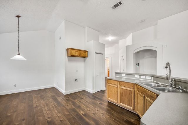 744 Oriole Drive, Saginaw, TX 76131