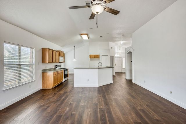 744 Oriole Drive, Saginaw, TX 76131